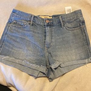 Hollister Jean shorts size 7